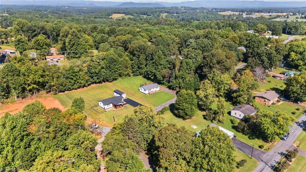 253 Fowler Circle Dobson, NC 27017 - Photo 15 of 41