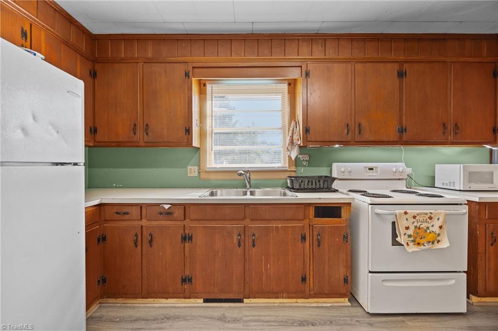 253 Fowler Circle Dobson, NC 27017 - Photo 27 of 41