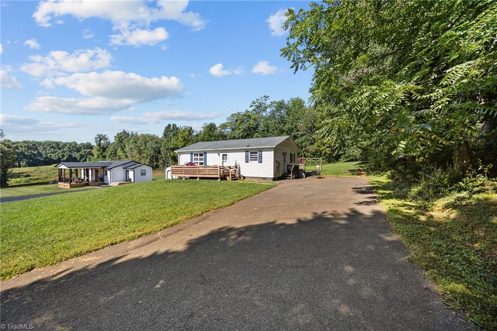 253 Fowler Circle Dobson, NC 27017 - Photo 38 of 41