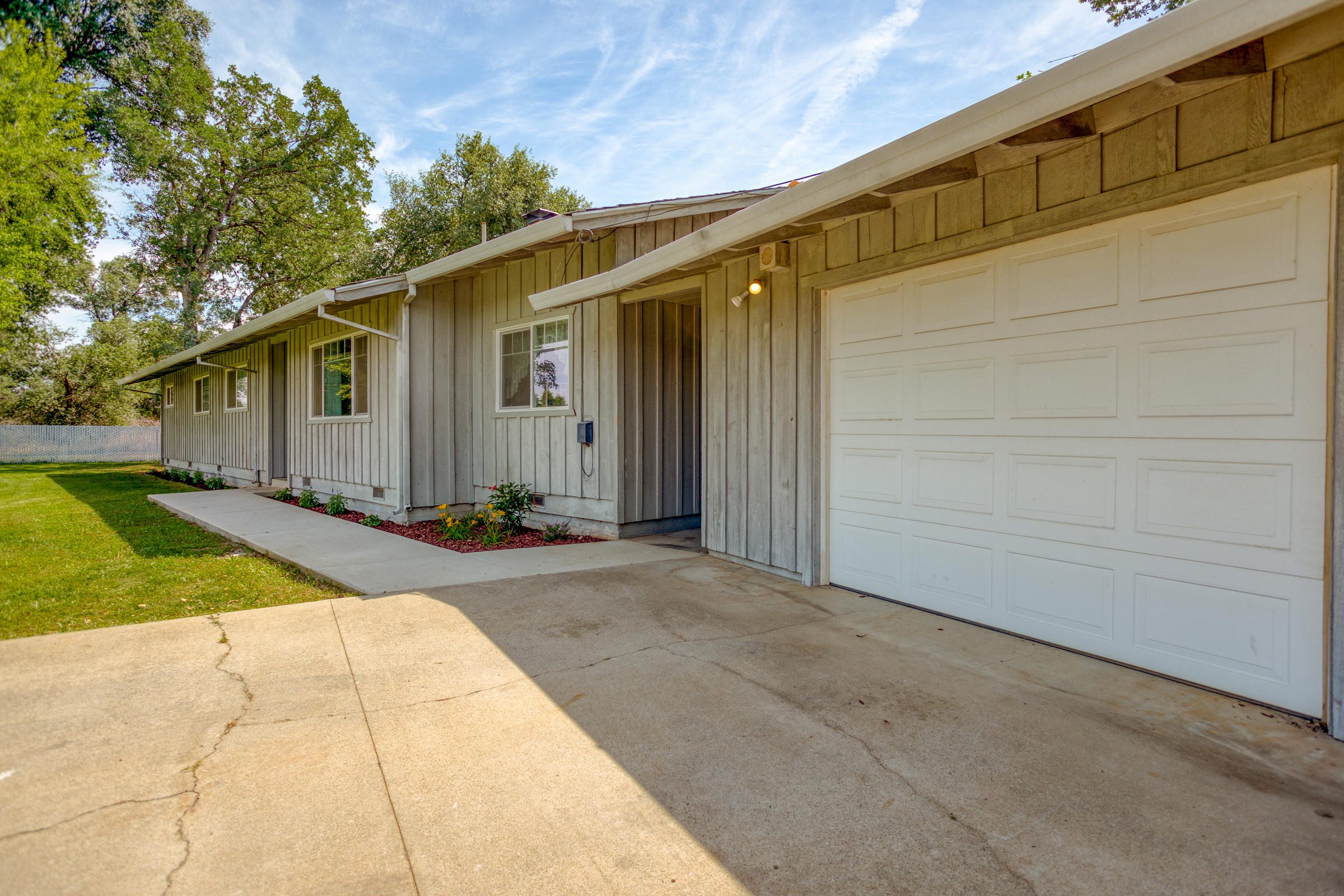 6180 Deschutes Road Anderson, CA 96007 - Photo 3 of 48 IMG_9996