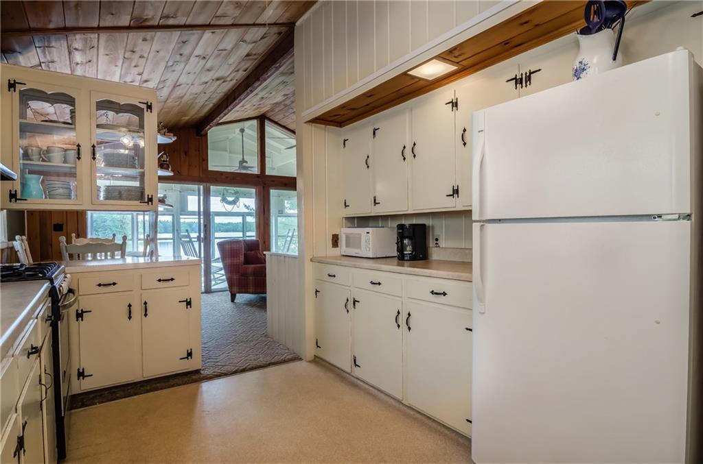 4 Aquila Road Raymond, ME 04071 - Photo 12 of 35 Photo