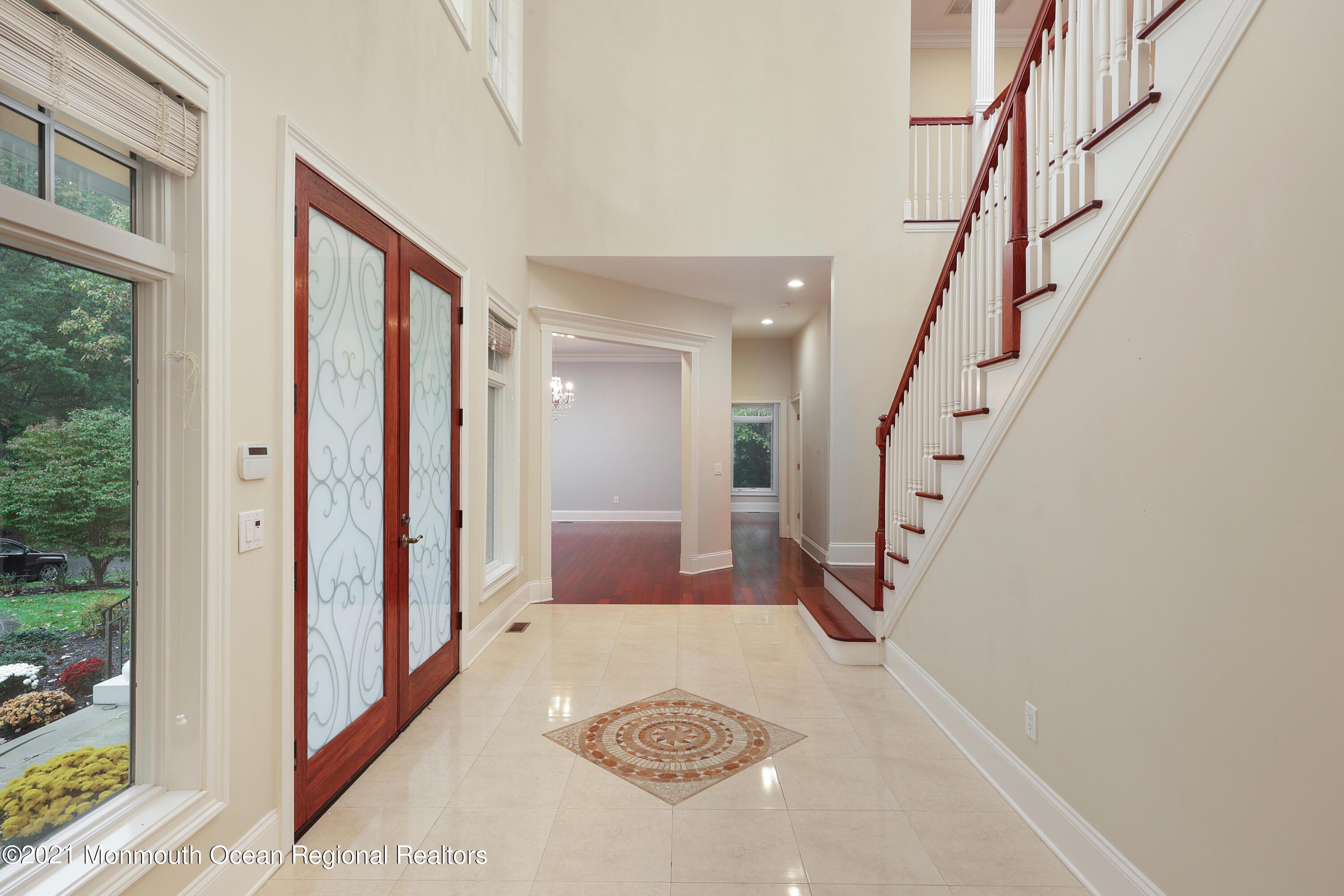 89 Cypress Neck Road Lincroft, NJ 07738 - Photo 7 of 42 Foyer