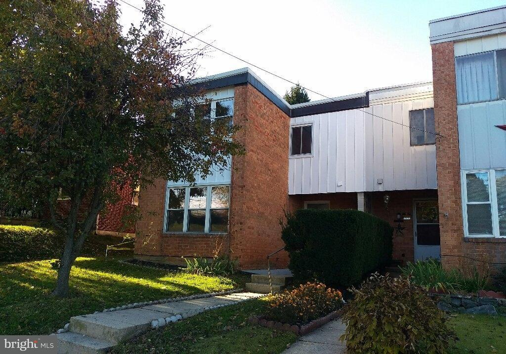 1245 Wabank Road Lancaster, PA 17603 - Photo 1 of 39 Gallery Image 1