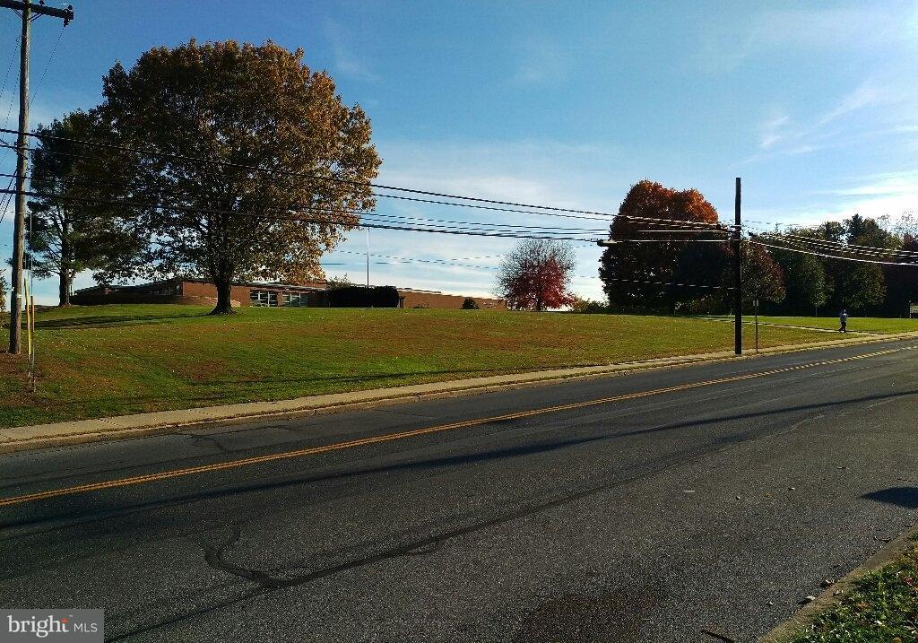 1245 Wabank Road Lancaster, PA 17603 - Photo 23 of 39 Gallery Image 23