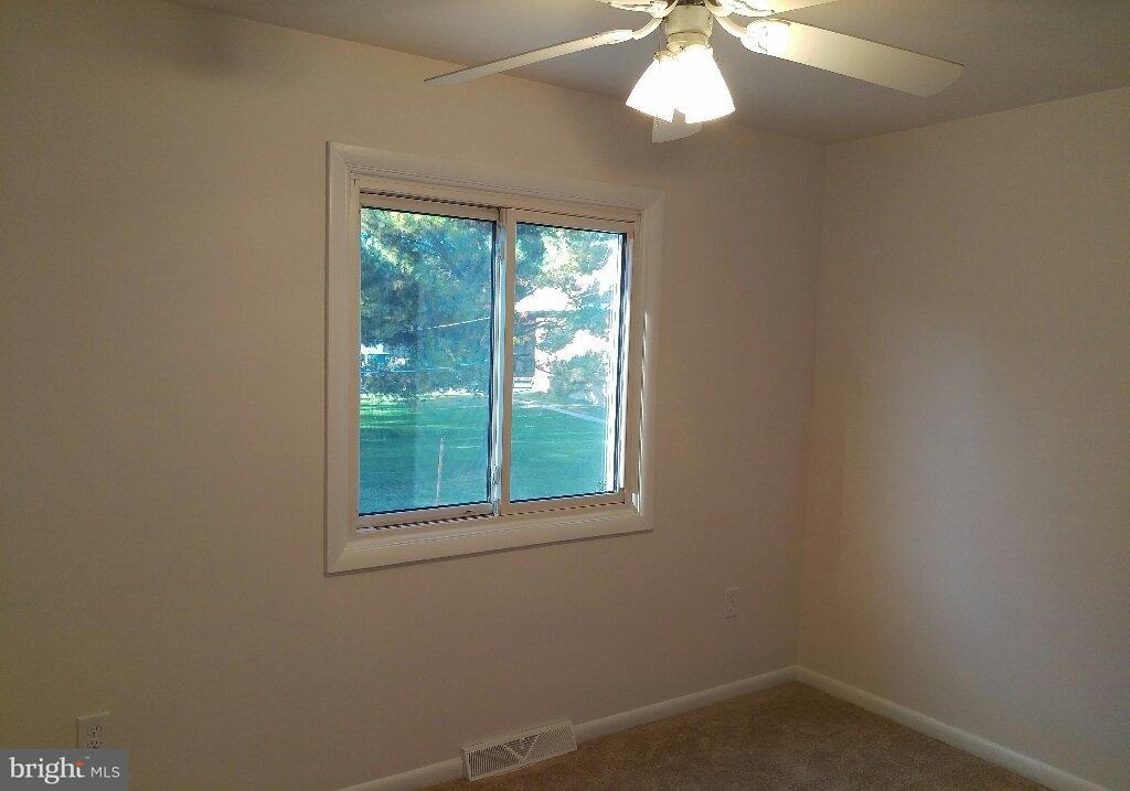 1245 Wabank Road Lancaster, PA 17603 - Photo 10 of 39 Gallery Image 10