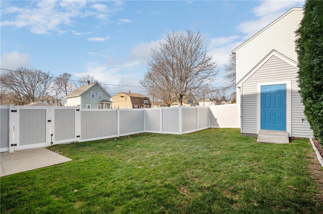 140 Hamilton Street Woonsocket, RI 02895 - Photo 28 of 33
