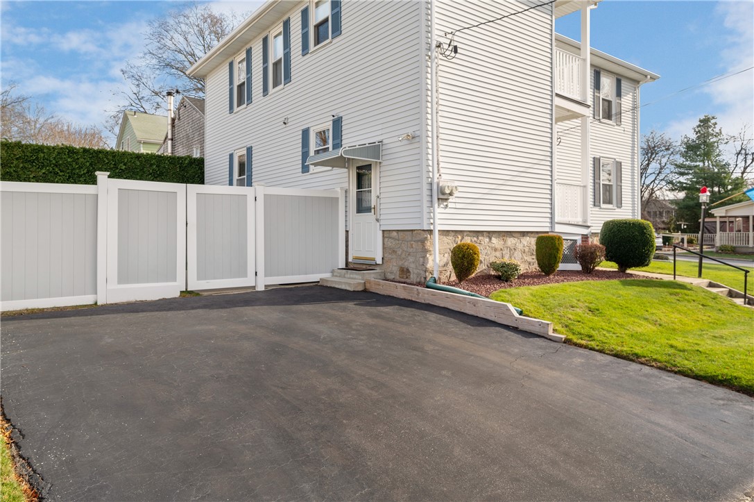 140 Hamilton Street Woonsocket, RI 02895 - Photo 33 of 33