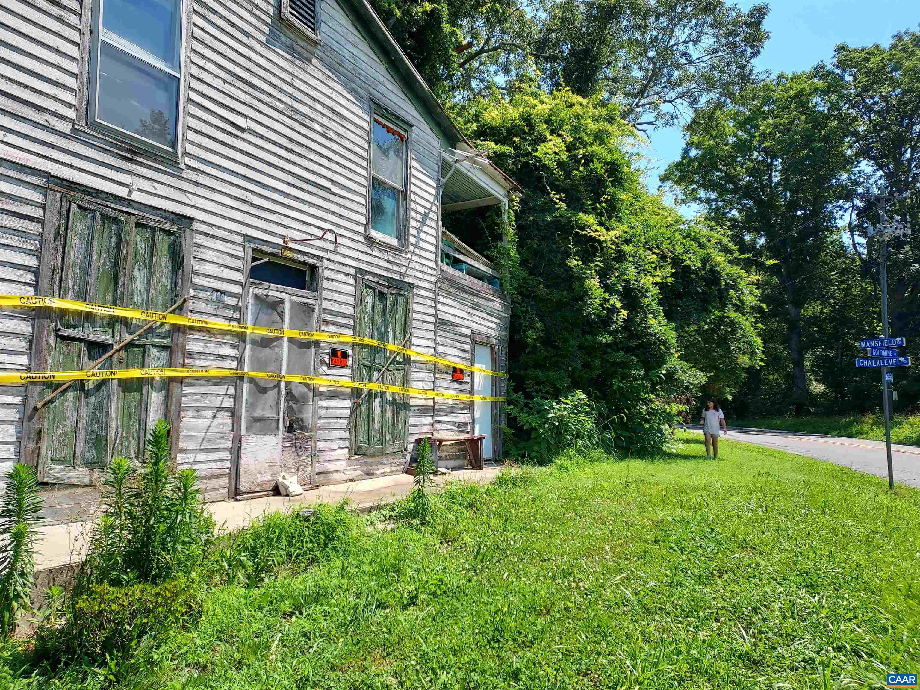 2744 Mansfield Road Louisa, VA 23093 - Photo 2 of 23 a view of a house with a yard