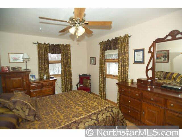 1611 10th Street Northeast Rochester, MN 55906 - Photo 7 of 10
