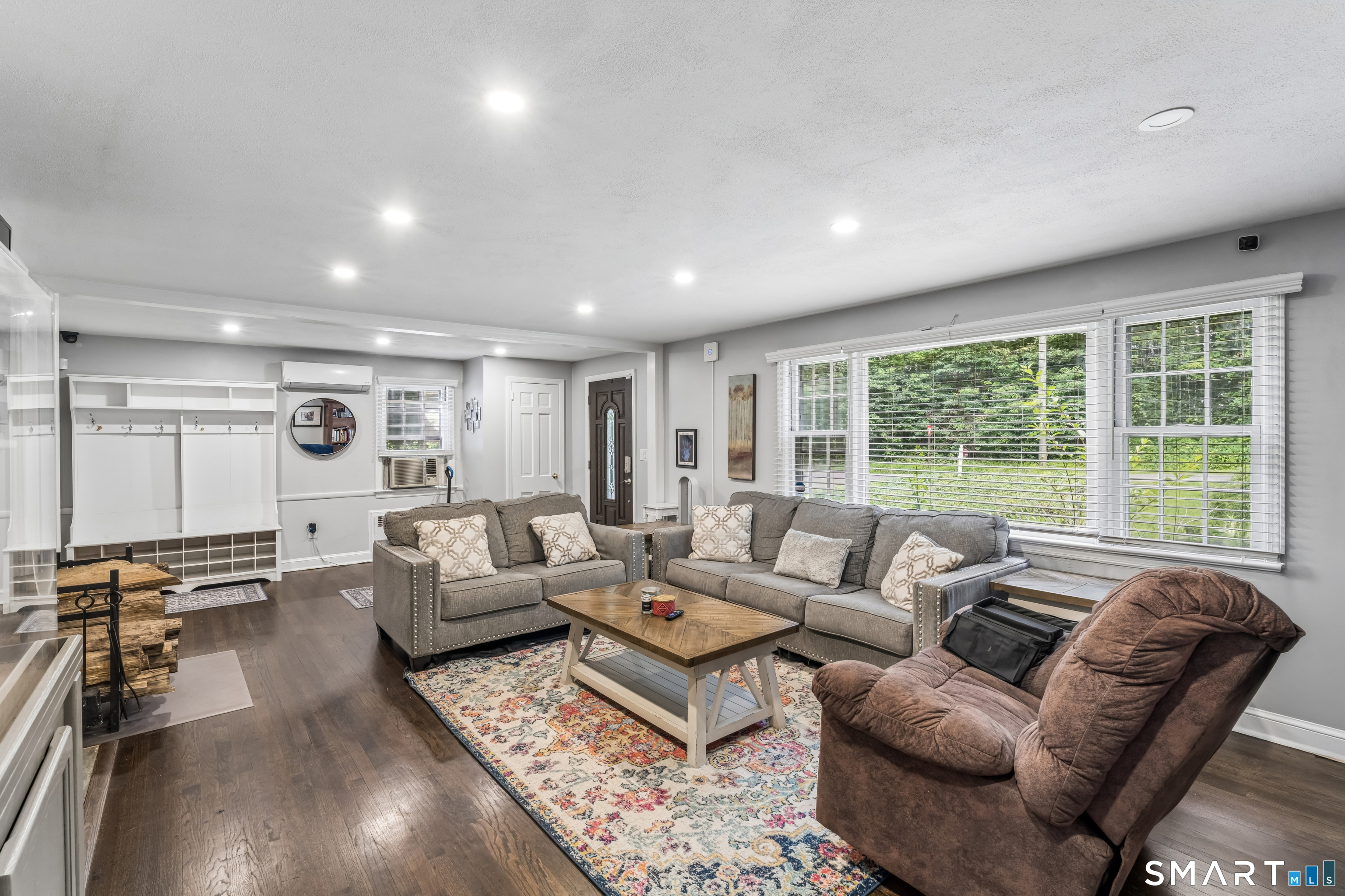 24 White Birch Road Ridgefield, CT 06877 - Photo 6 of 38 Gallery Image 6