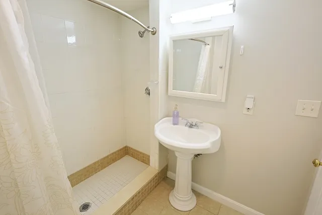 $4,500 | 32 Channing Street, Unit 2, Newton, MA 02458