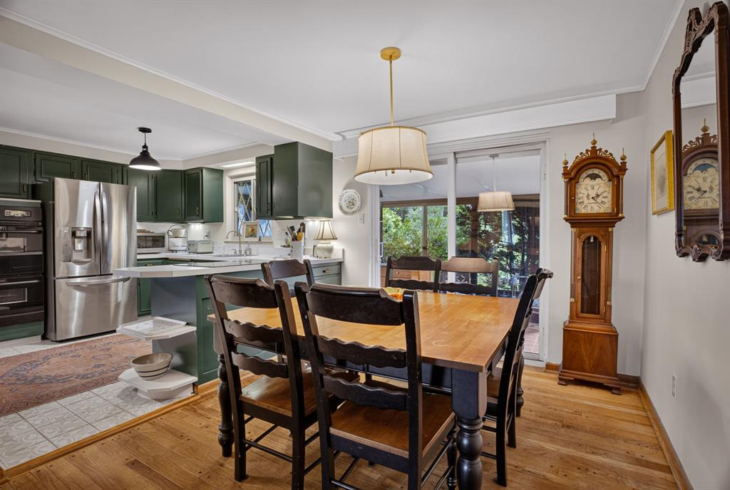 1304 Cochran Road Pittsburgh, PA 15243 - Photo 7 of 36 Gallery Image 7