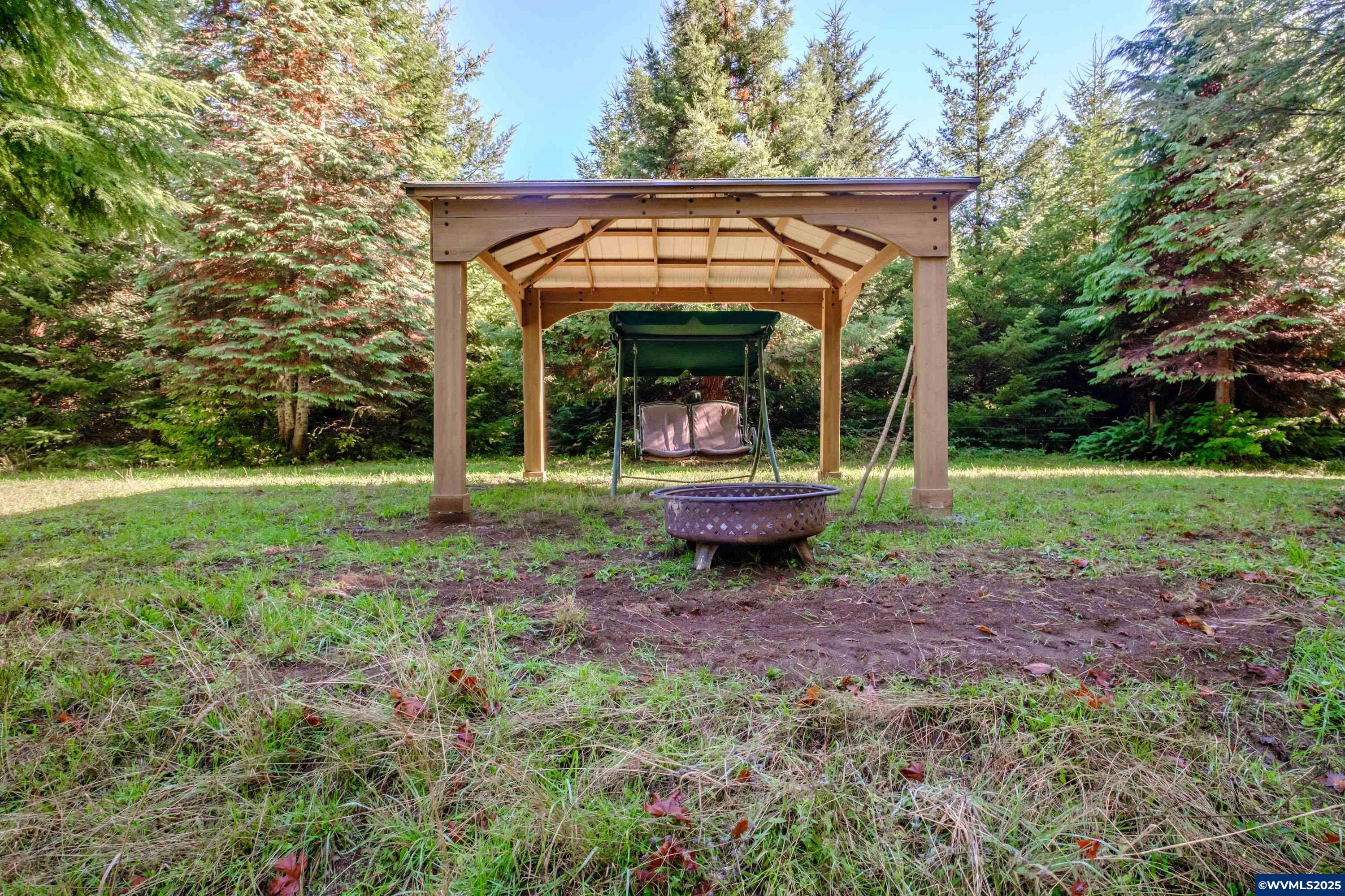 9602 Harlan Road Eddyville, OR 97343 - Photo 41 of 50