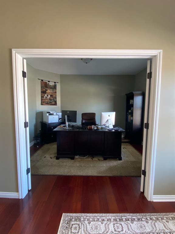 4177 Gregory Road Lake Orion, MI 48359 - Photo 8 of 18