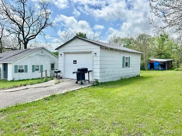 $108,000 | 251 South Archer Avenue, Hartville, MO 65667