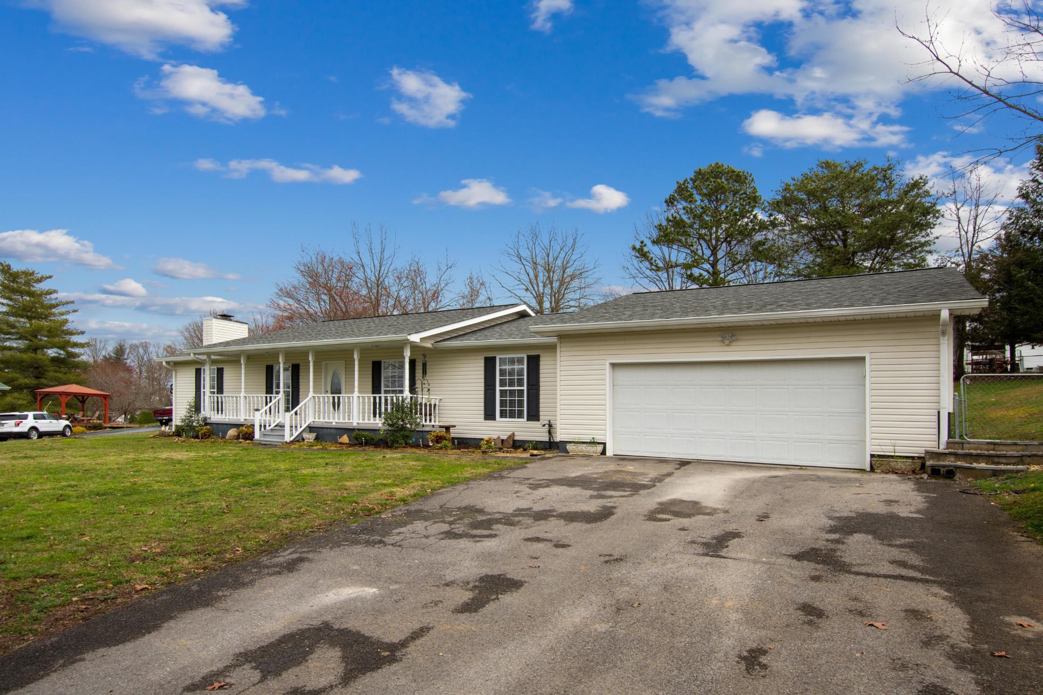 500 Poplar Springs Road Loudon, TN 37774 - Photo 3 of 24 Gallery Image 3