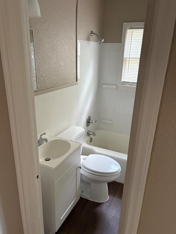 3525 North 25th Street Waco, TX 76708 - Photo 3 of 7