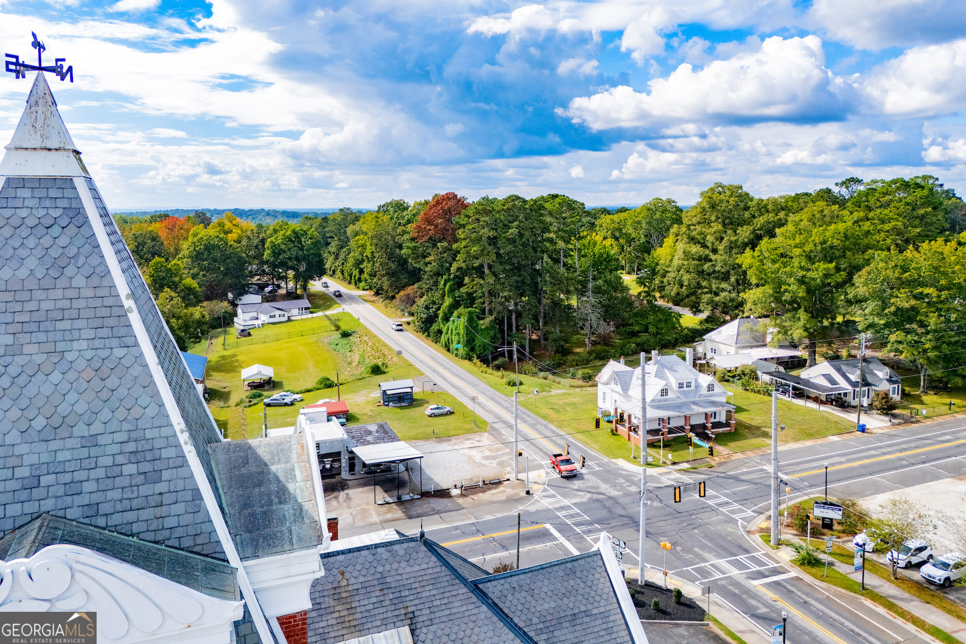 3608 Us Highway Buchanan, GA 30113 - Photo 5 of 92 a view of a swimming pool with a patio