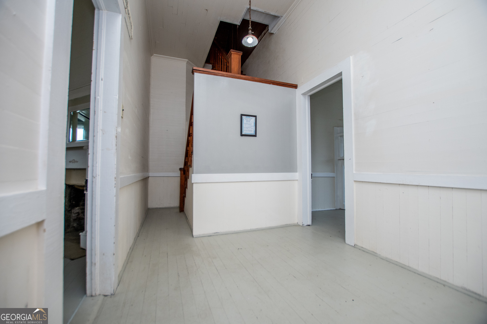 3608 Us Highway Buchanan, GA 30113 - Photo 65 of 92 a view of a utility room with washer and dryer
