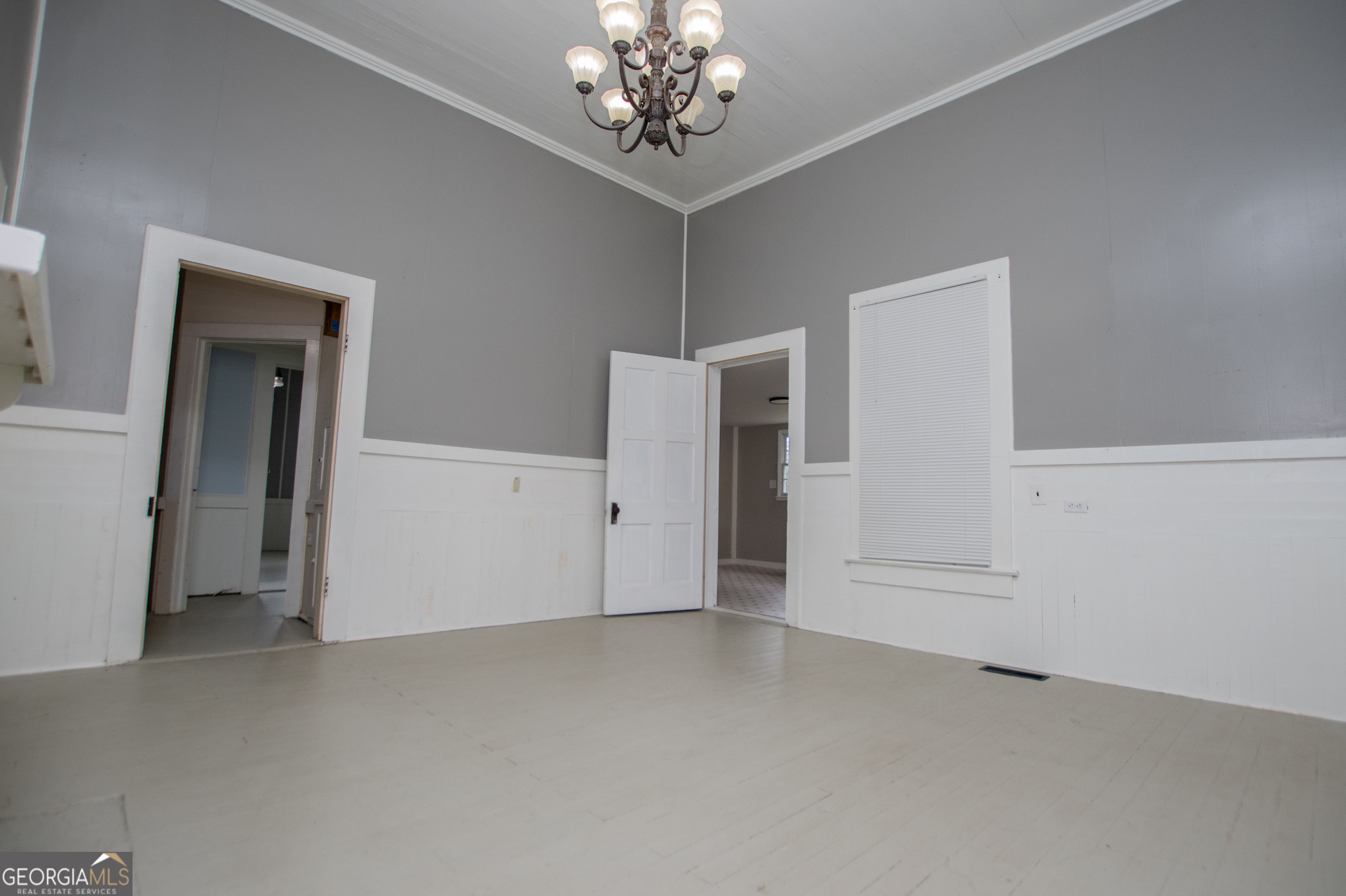 3608 Us Highway Buchanan, GA 30113 - Photo 72 of 92 a view of an empty room with window