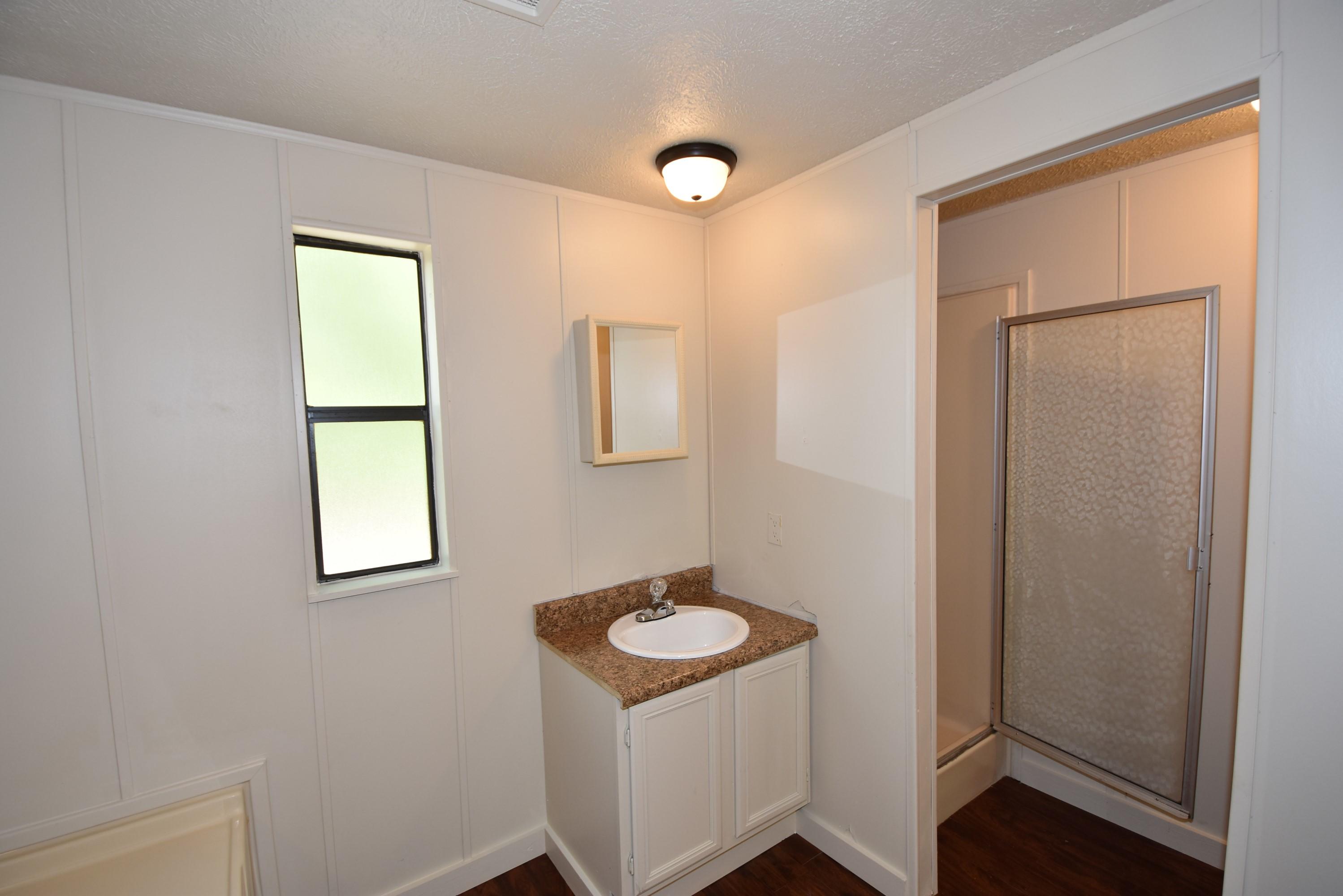 739 Roxy Lane Holt, FL 32564 - Photo 15 of 20 KBW_1999