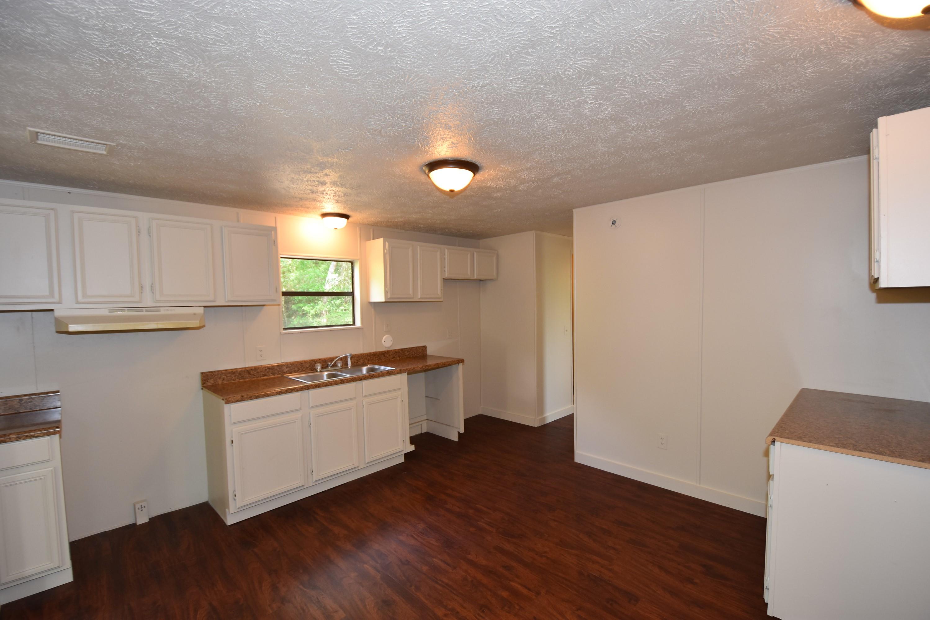 739 Roxy Lane Holt, FL 32564 - Photo 9 of 20 KBW_1987