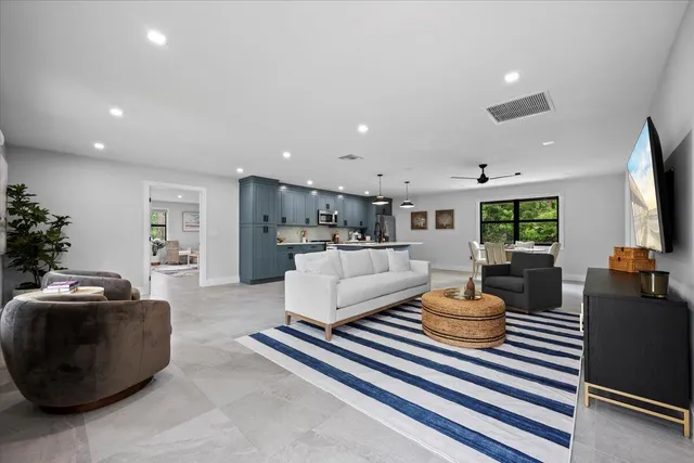 $20,000 | 13849 Deer Creek Drive, Palm Beach Gardens, FL 33418