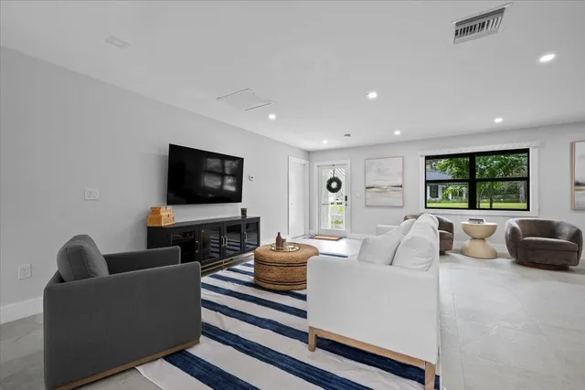 $20,000 | 13849 Deer Creek Drive, Palm Beach Gardens, FL 33418