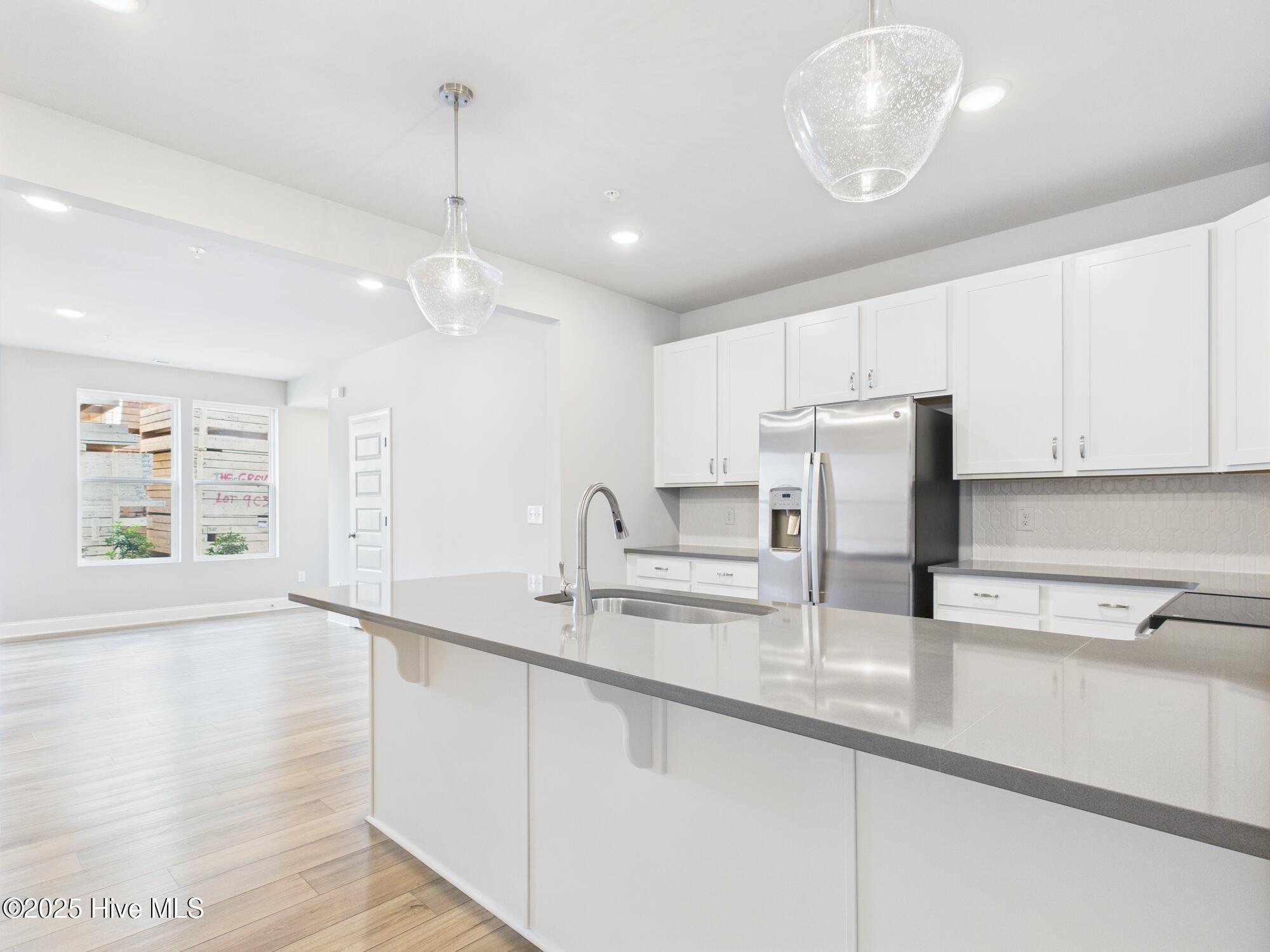 1251 Shaw View Alley, Unit 101 Raleigh, NC 27601 - Photo 16 of 47 CAM01608G0-PR0097-STILL055
