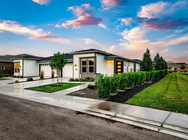 $499,900 | 12150 South Glory Lane, Kuna, ID 83634