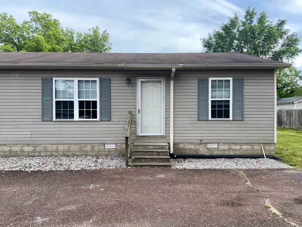 $1,050 | 320 B Samantha Cove, Henderson, TN 38340