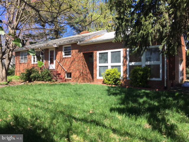 3844 Clay Street Point of Rocks, MD 21777 - Photo 1 of 24 All brick rancher