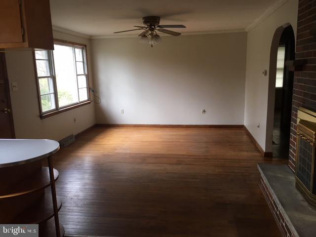 3844 Clay Street Point of Rocks, MD 21777 - Photo 9 of 24