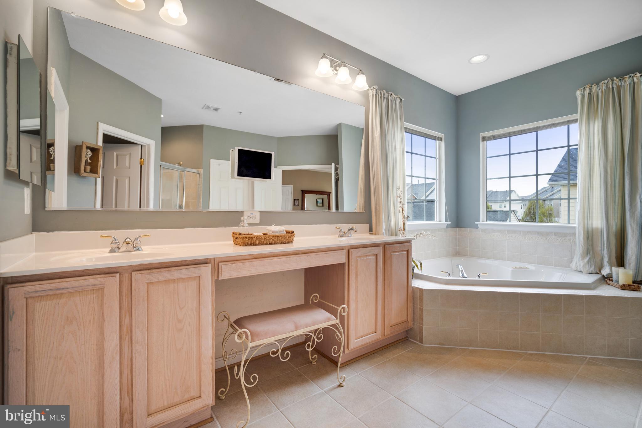 12140 Cypress Spring Road Clarksburg, MD 20871 - Photo 24 of 45 Master Bath