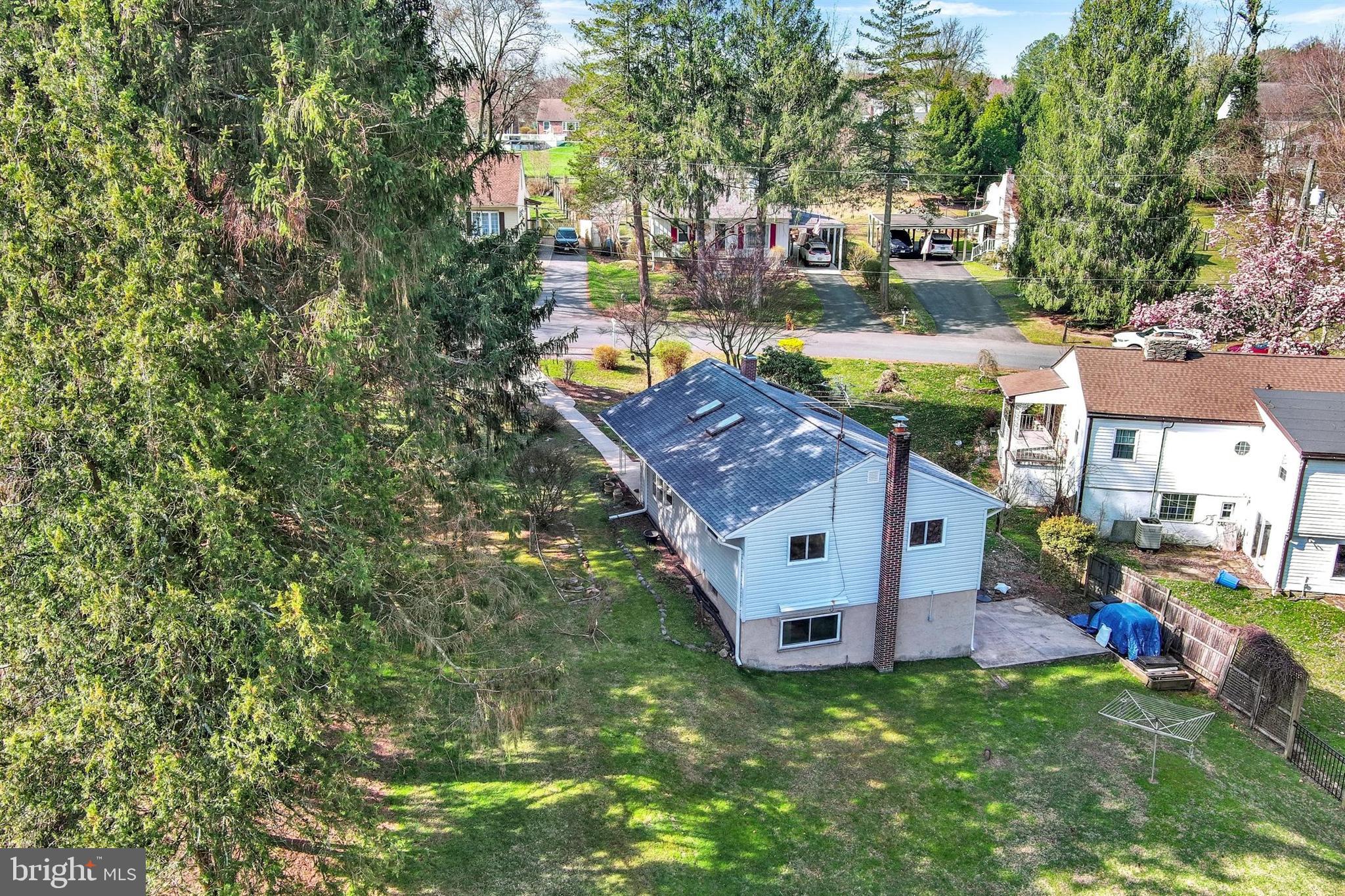 2926 Knoll Acres Drive Baltimore, MD 21234 - Photo 38 of 49 a view of a house with a yard