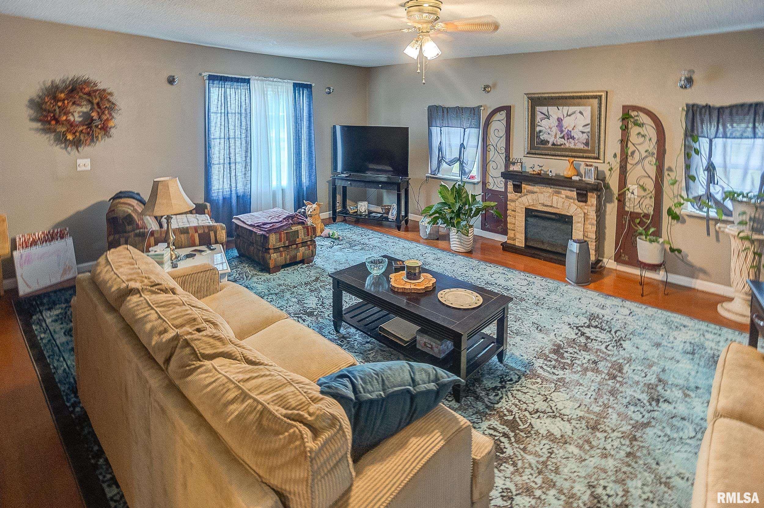 12012 Moffat Road Sparta, IL 62286 - Photo 14 of 43