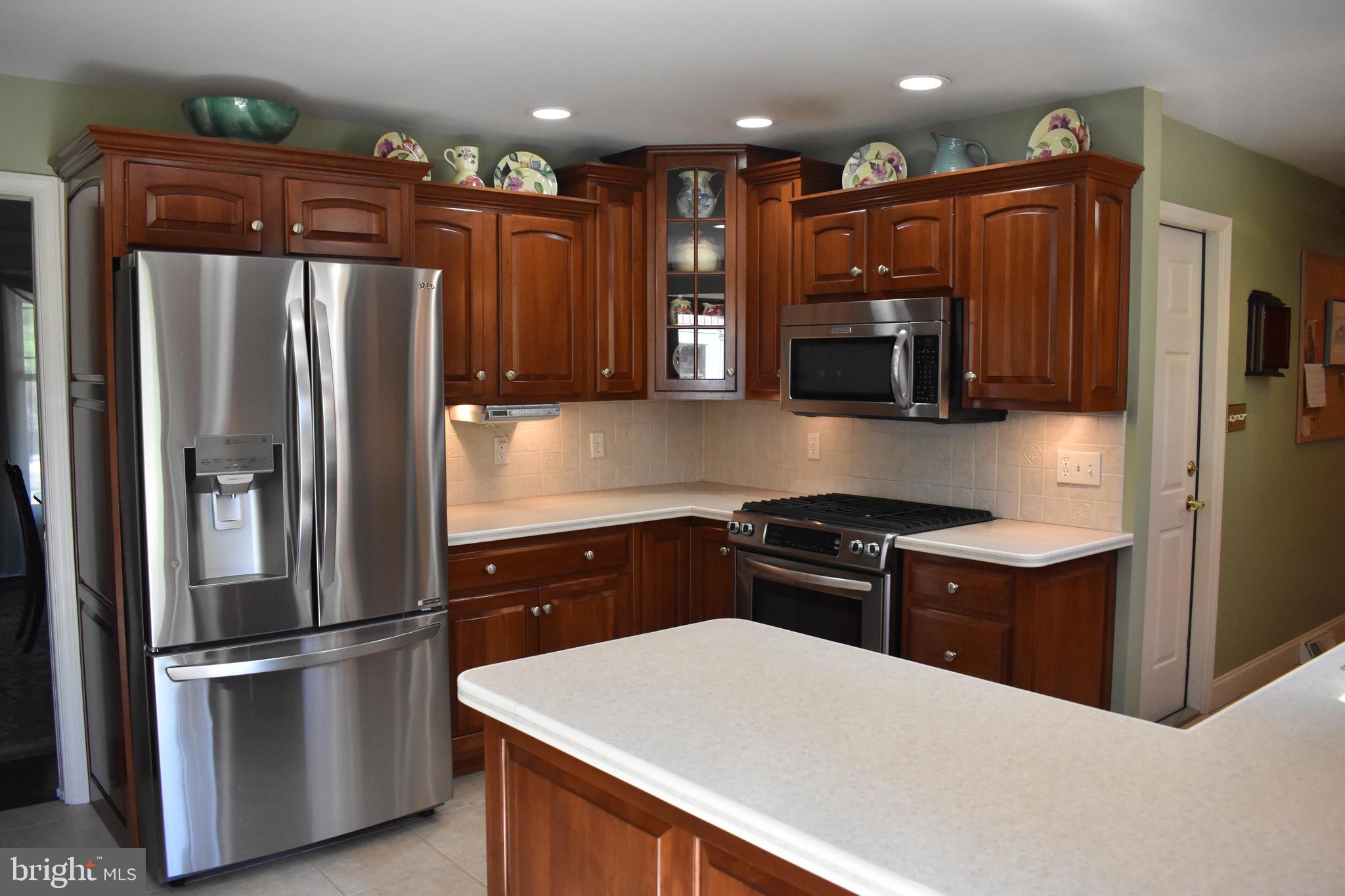 875 Woodbridge Road York, PA 17402 - Photo 20 of 48 Gallery Image 20
