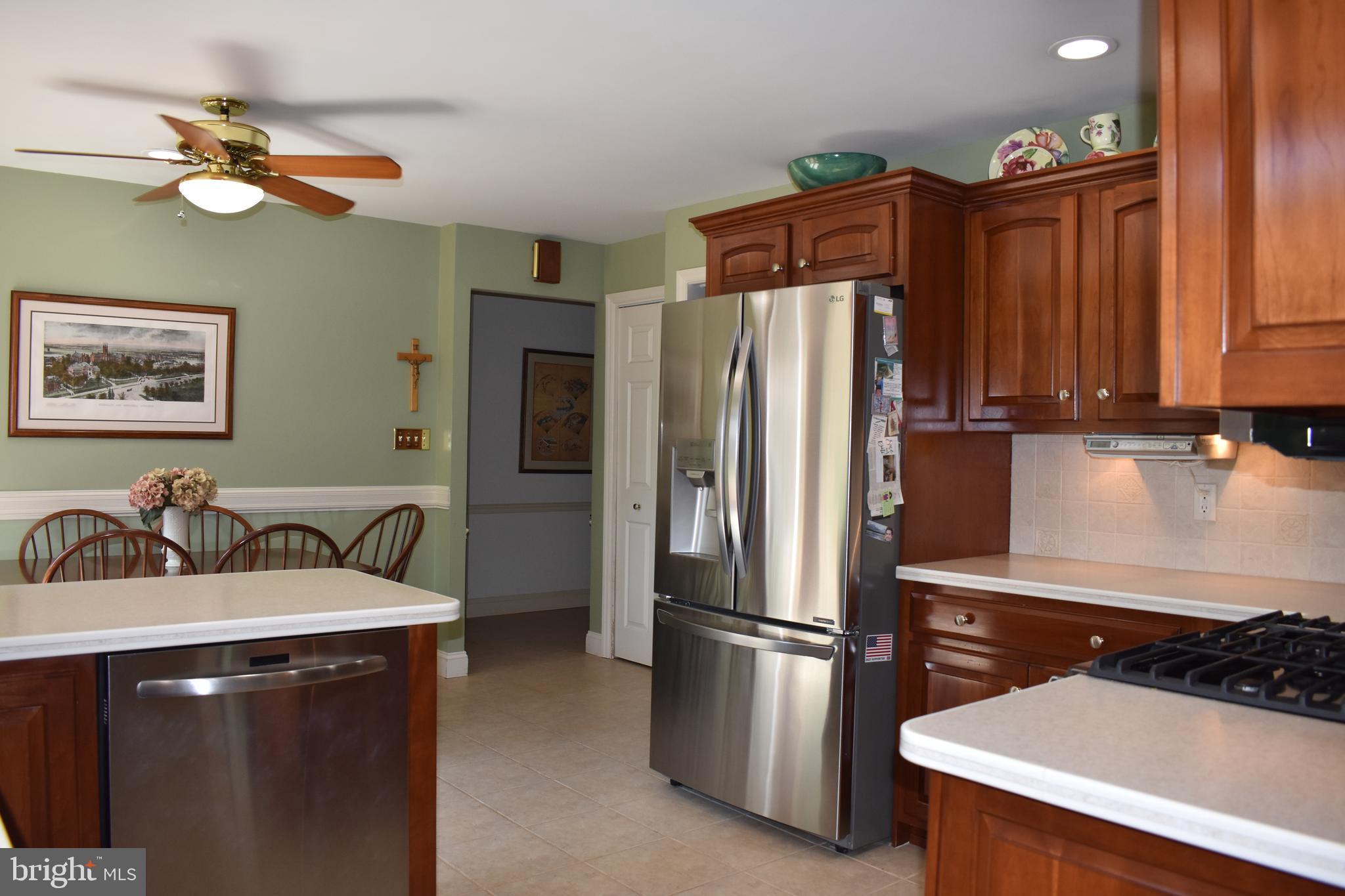 875 Woodbridge Road York, PA 17402 - Photo 21 of 48 Gallery Image 21