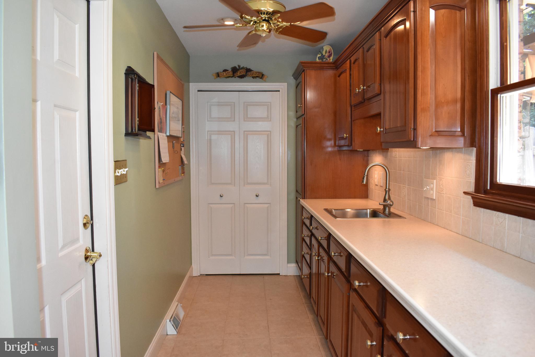 875 Woodbridge Road York, PA 17402 - Photo 25 of 48 Gallery Image 25