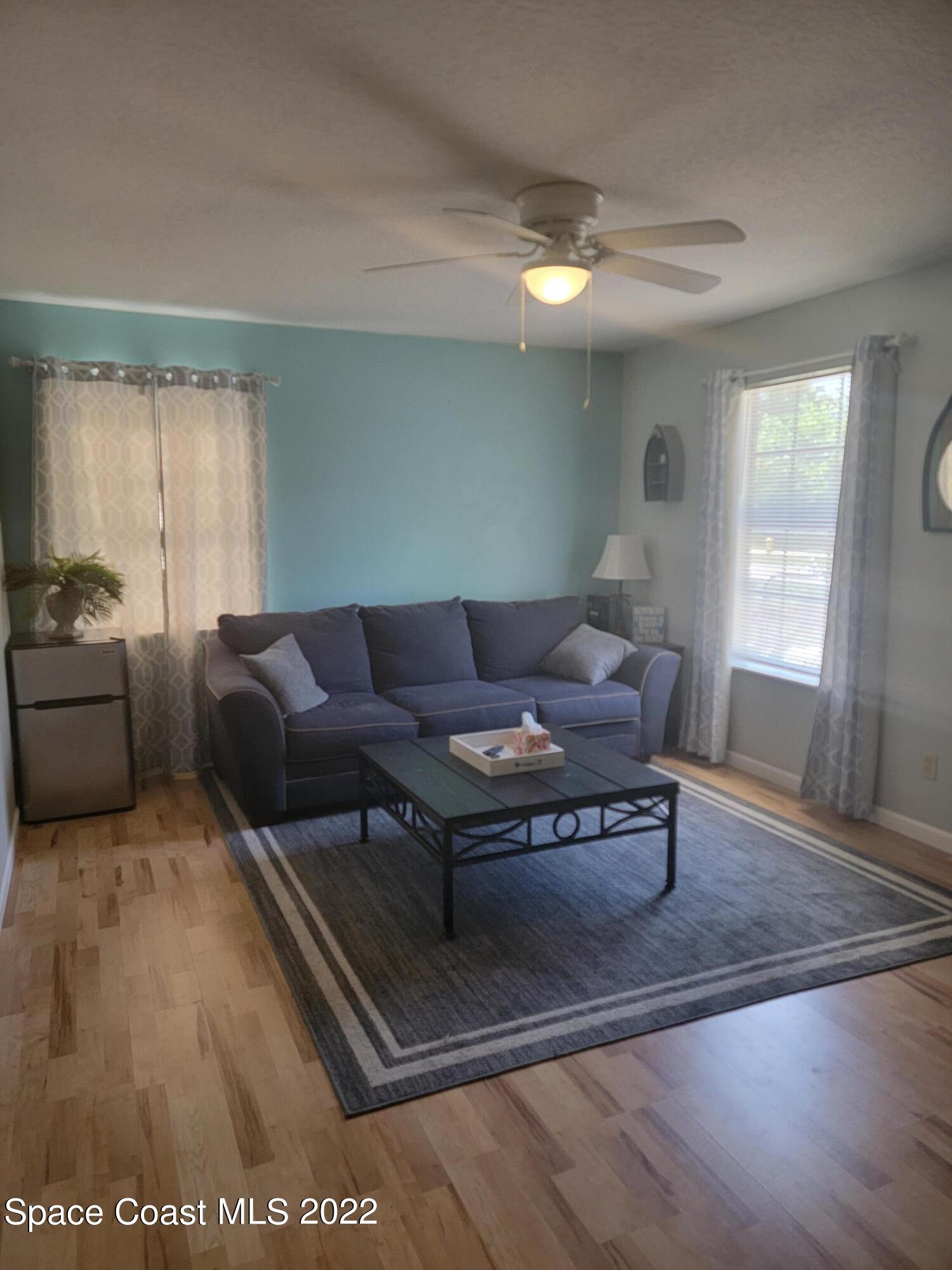 1435 Madison Road Northwest Palm Bay, FL 32907 - Photo 3 of 14 Living room