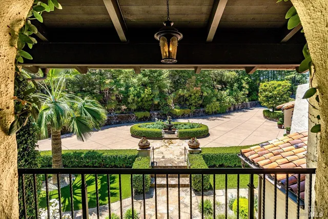 $6,300,000 | 1315 Crestmont Drive, Angwin, CA 94508