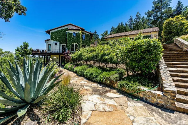 $6,300,000 | 1315 Crestmont Drive, Angwin, CA 94508