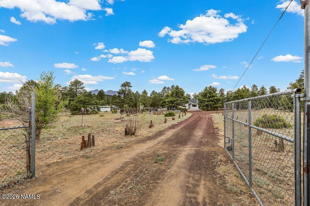 7597 Conley Road Flagstaff, AZ 86004 - Photo 4 of 35 Conley 28