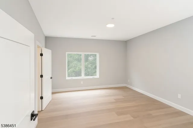 $3,600 | 391 Springfield Avenue, Unit 3K, Berkeley Heights, NJ 07922