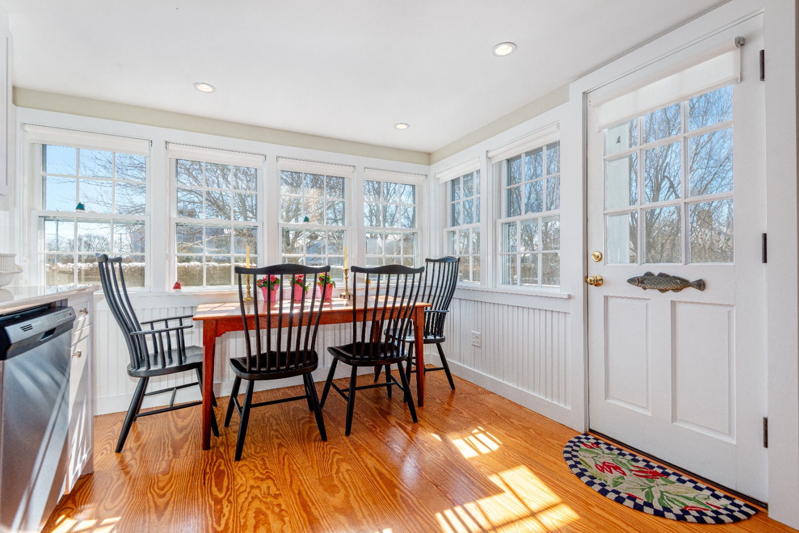 32 Sankaty Road Nantucket, MA 02554 - Photo 22 of 31 Eat-In Kitchen