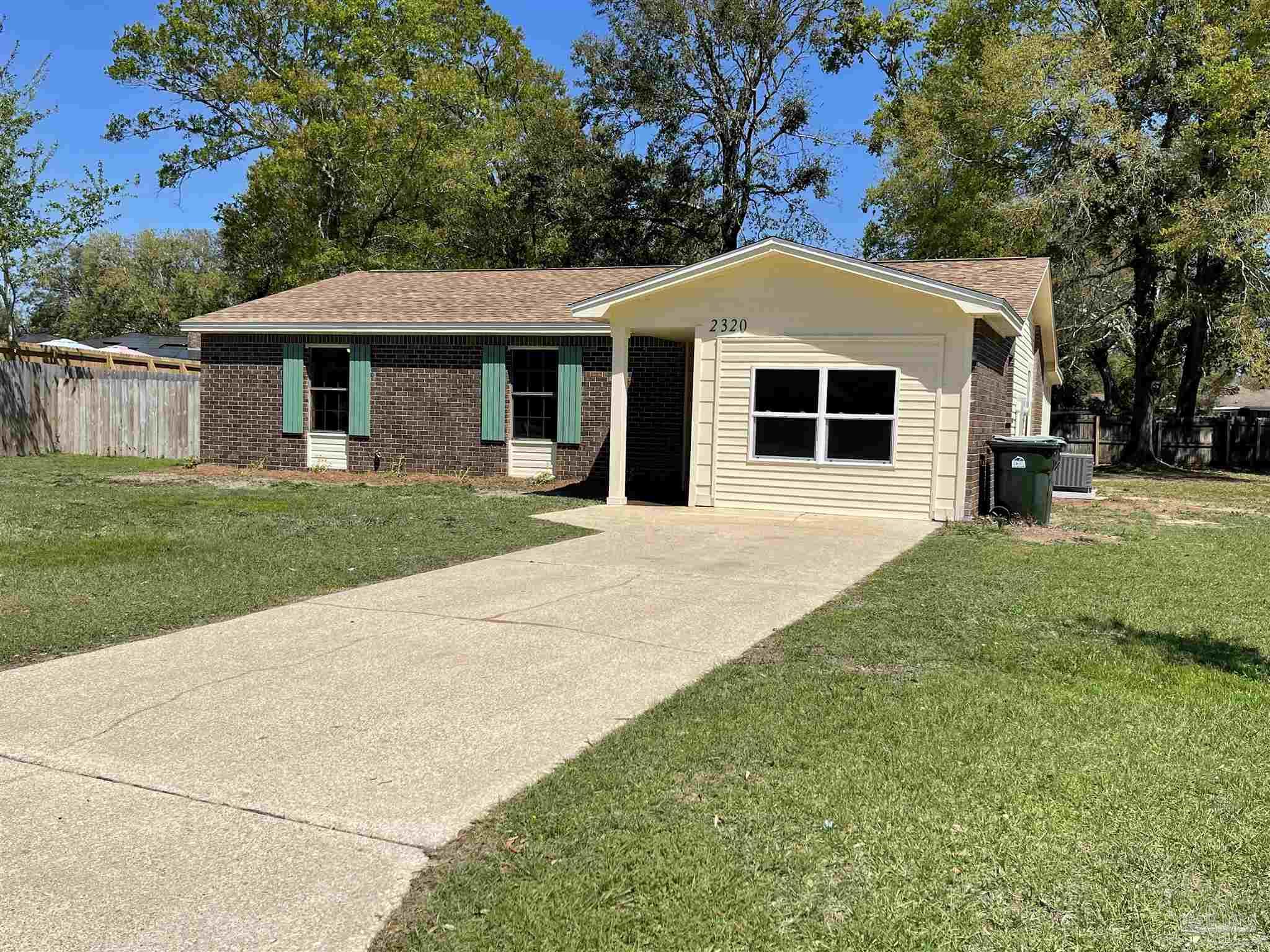 2320 Silversides Loop Pensacola, FL 32526 - Photo 2 of 38