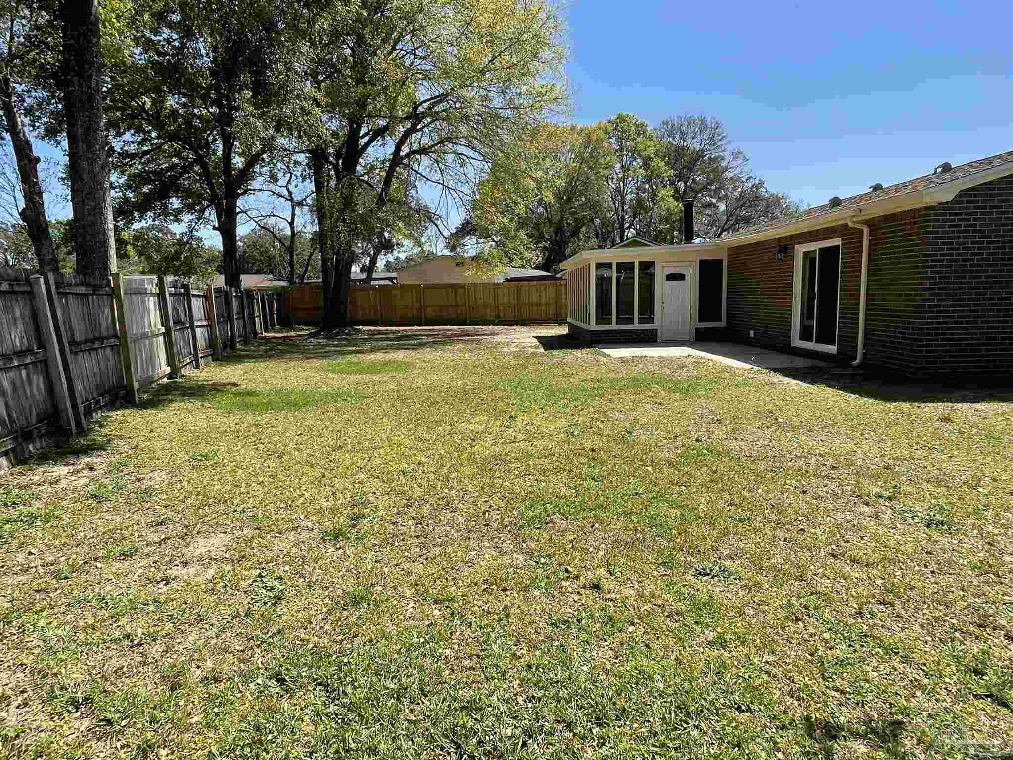 2320 Silversides Loop Pensacola, FL 32526 - Photo 37 of 38