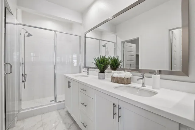 $1,089,000 | 6140 Colt Place, Unit 103, Carlsbad, CA 92009