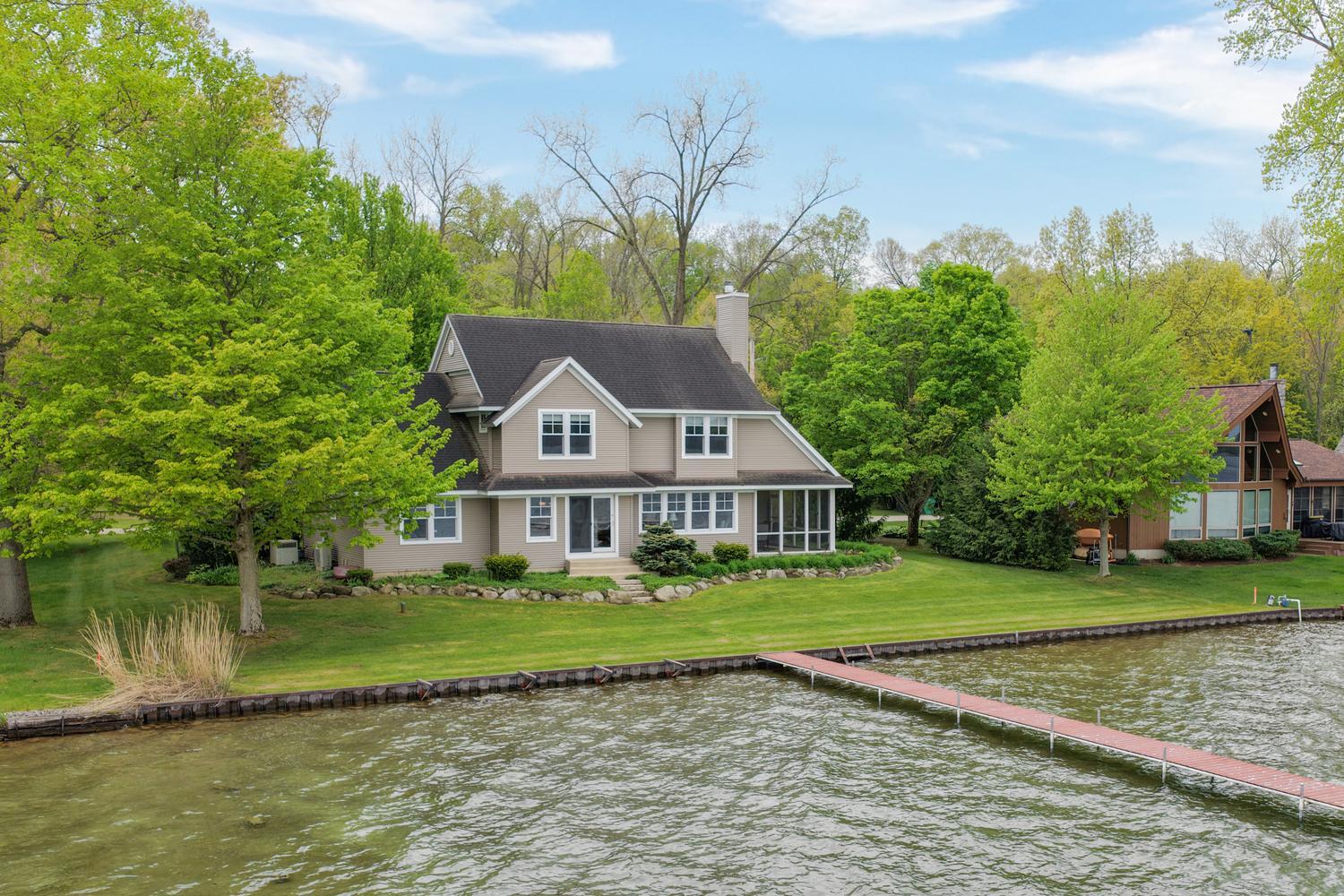 11094 Harbor Drive Three Rivers, MI 49093 - Photo 2 of 40 11094 Harbor Dr Three Rivers-large-002-0