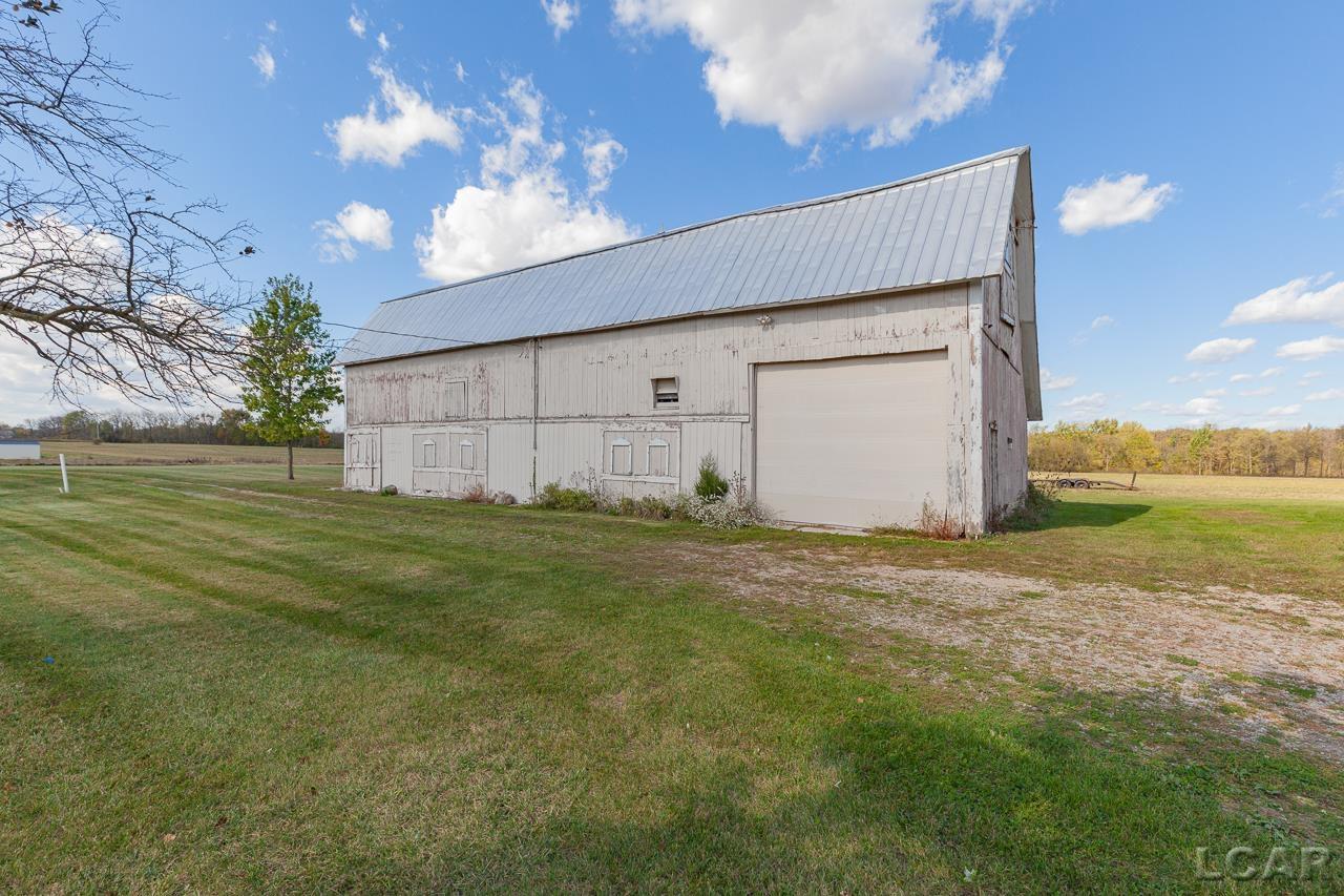 6400 Burton Road Adrian, MI 49221 - Photo 24 of 48 50162967-0b65d892-b50a-4016-8e31-3546a7ed8871.JPG
